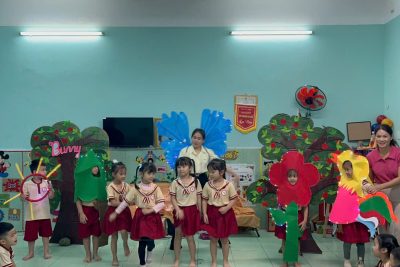 Hoạt động steam “Chiếc đèn ngủ”