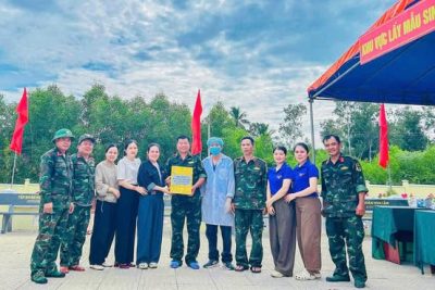 TRƯỜNG MẦM NON TỊNH GIANG THĂM HỎI, ĐỘNG VIÊN LỰC LƯỢNG THỰC HIỆN NHIỆM VỤ XÁC ĐỊNH DANH TÍNH HÀI CỐT LIỆT SĨ